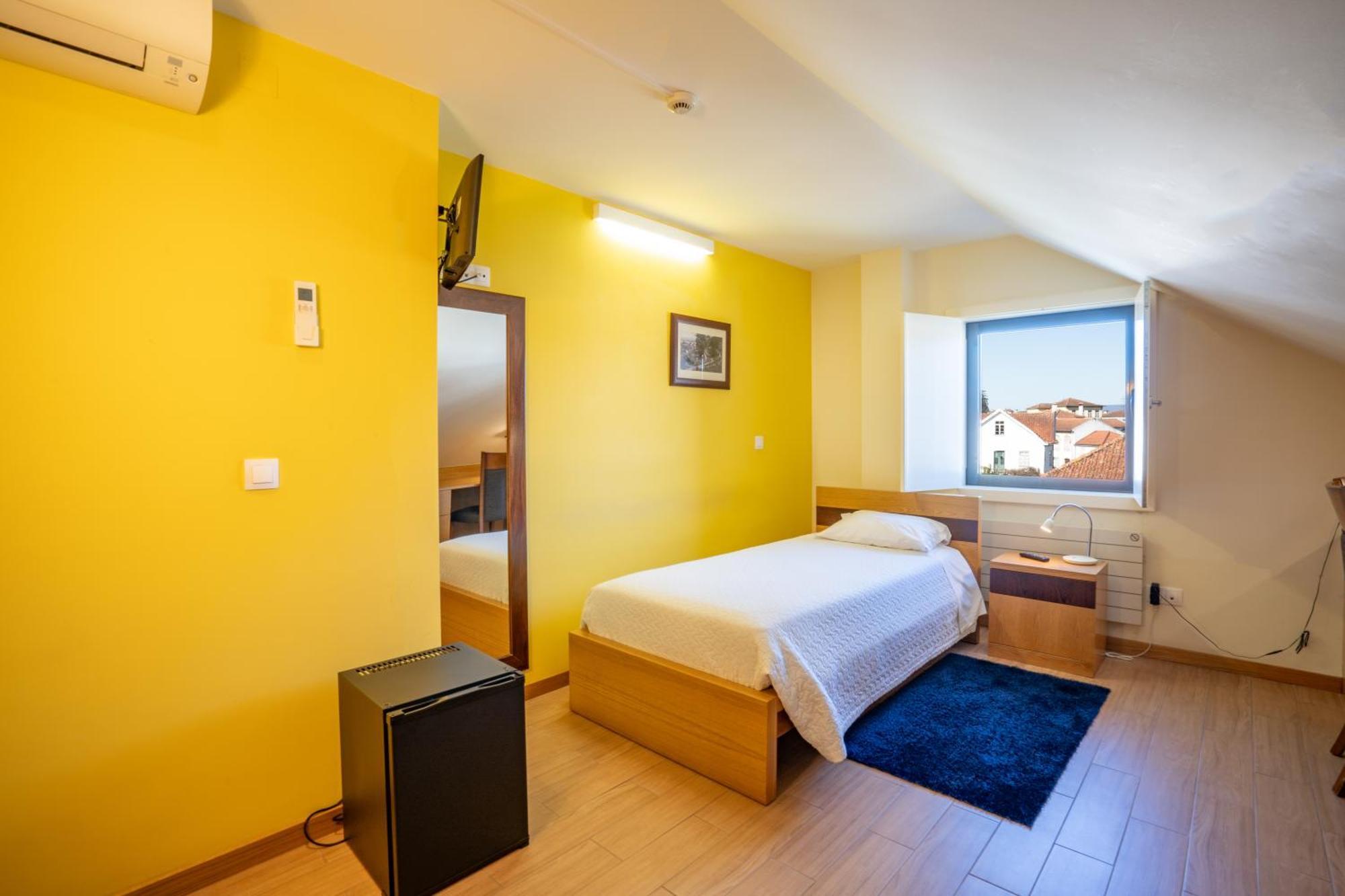 B&B Pensao Avenida Oliveira de Frades Экстерьер фото