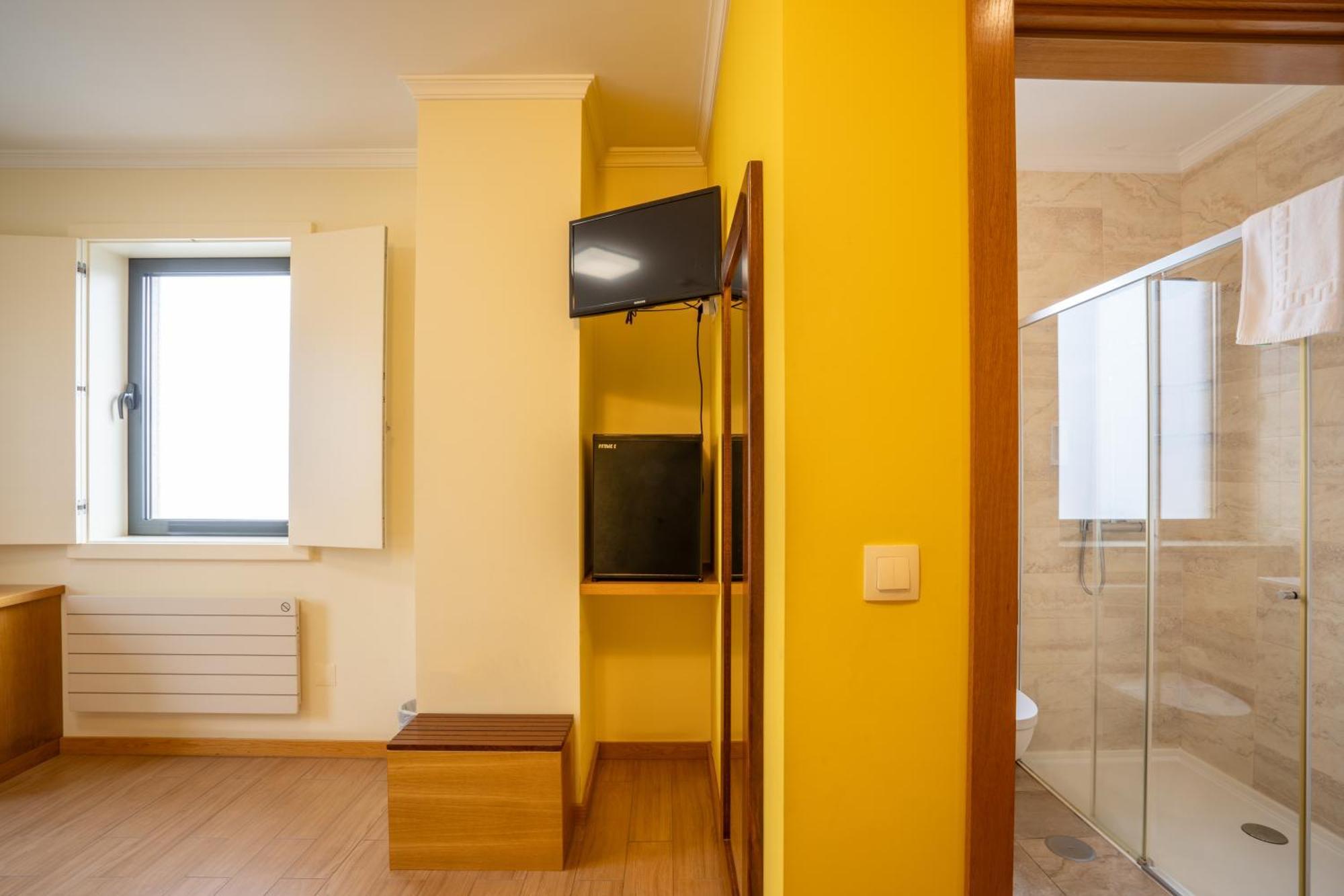 B&B Pensao Avenida Oliveira de Frades Экстерьер фото
